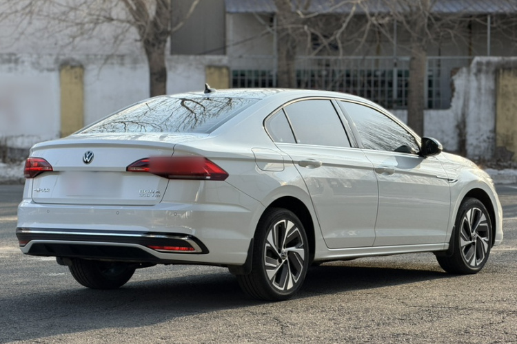 大众 宝来 2023款 300TSI DSG尊行版车身外观6005