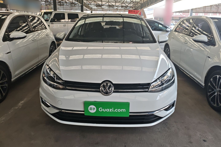 大众 高尔夫 2020款 挚爱版 280TSI DSG舒适型车身外观2