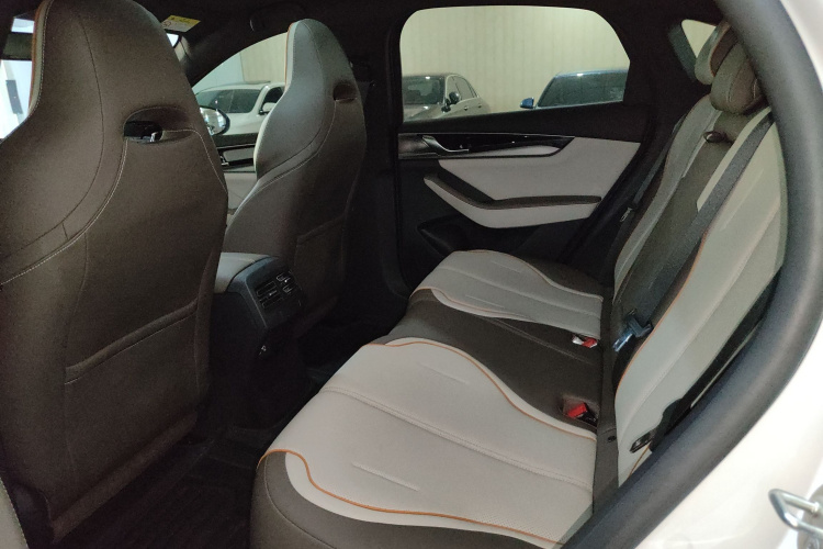 比亚迪 秦PLUS 2023款 冠军版 EV 420KM超越型中控内饰21