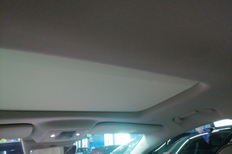 腾势D9 2024款 DM-i 1050 尊享型中控内饰22