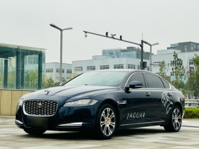 捷豹XFL 2018款 XFL 2.0T 250PS 豪华版