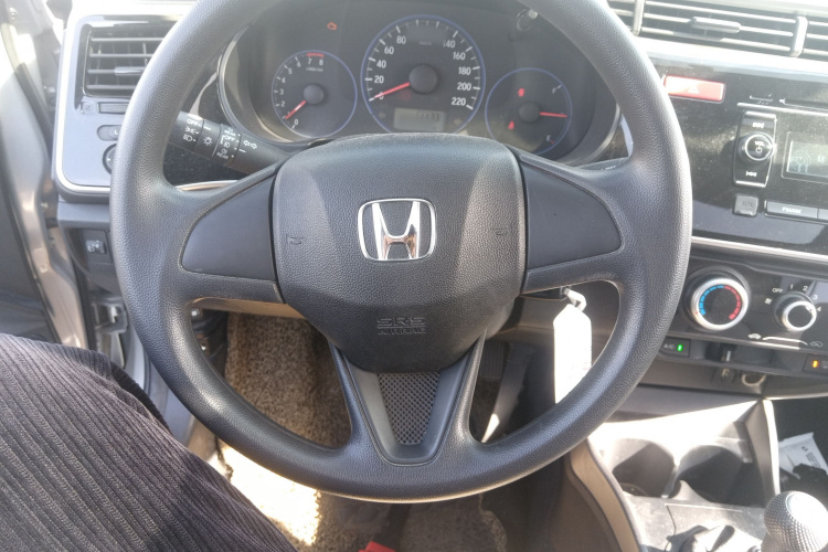 本田 锋范 2015款 1.5L 手动豪华版中控内饰13