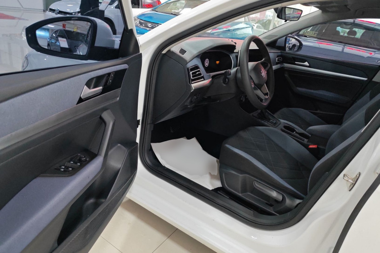 大众 朗逸 2023款 1.5L 自动得逸版中控内饰7003