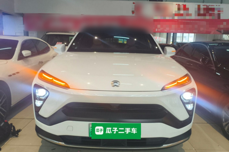 蔚来EC6 2020款 430KM 运动版车身外观2