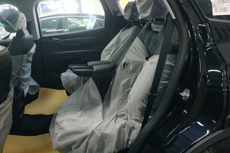 福特 2025款 锐界L 2.0T EcoBoost 两驱七座豪华型中控内饰21