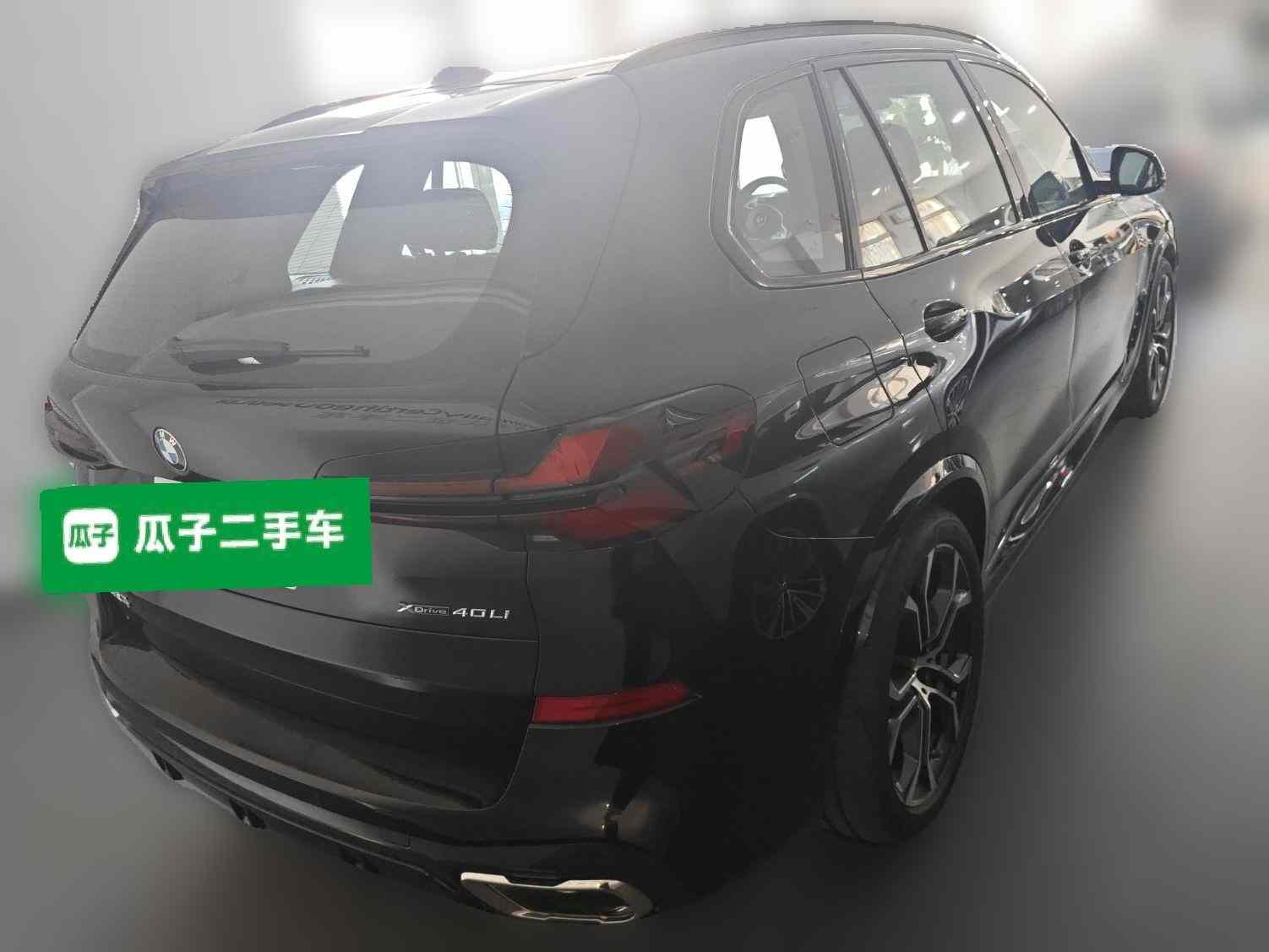 宝马X5 2023款 xDrive 40Li 尊享型M运动曜夜套装(5)