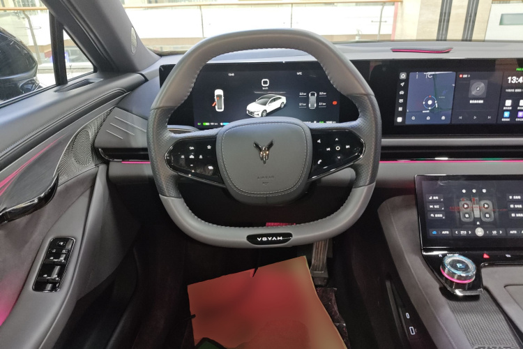 岚图汽车 岚图追光 2024款 PHEV 四驱超长续航行政版中控内饰13