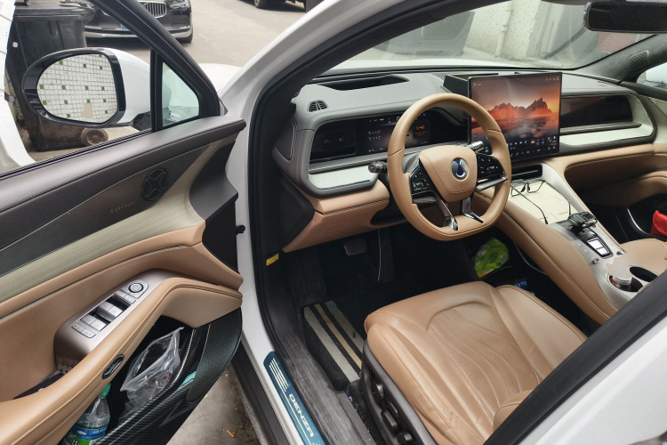 腾势N7 2023款 超长续航版中控内饰20