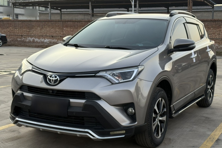 丰田 RAV4荣放 2016款 2.0L CVT两驱风尚版 国V车身外观6004