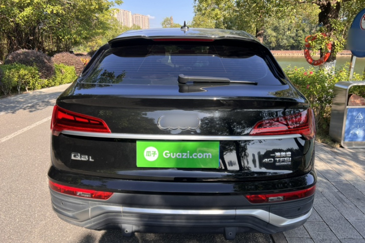 奥迪Q5L Sportback 2021款 40 TFSI 时尚型车身外观6002