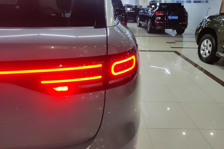 零跑汽车 零跑C11 2024款 增程 300尊享版车身外观6006