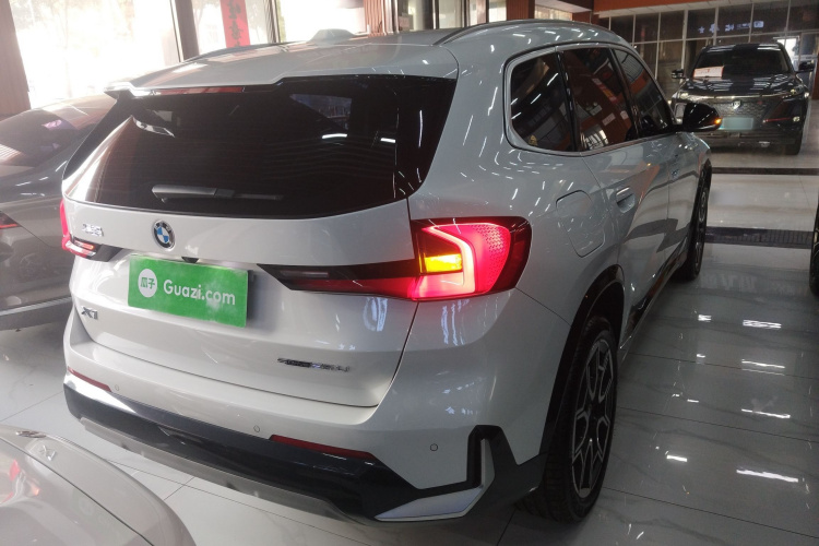 宝马X1 2023款 sDrive25Li X设计套装车身外观7