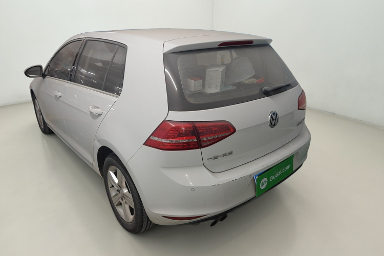 大众 高尔夫 2015款 1.4TSI 自动舒适型车身外观5