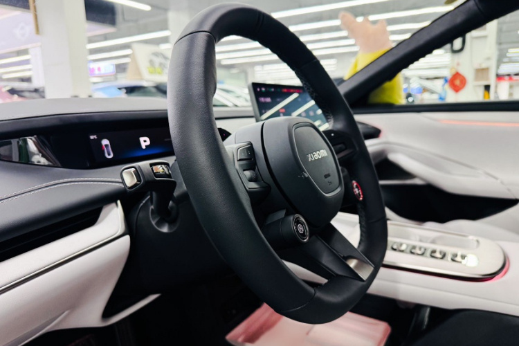 小米汽车 小米SU7 2024款 后驱超长续航高阶智驾Pro版中控内饰7005