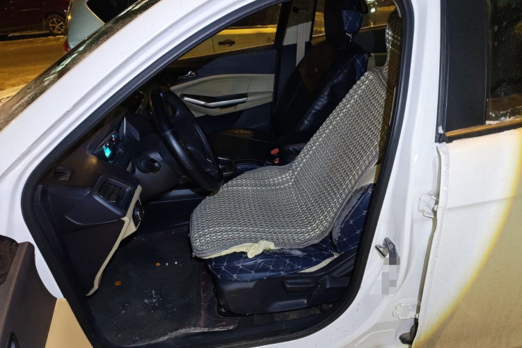 福特 福睿斯 2017款 改款 1.5L 自动舒适型中控内饰19