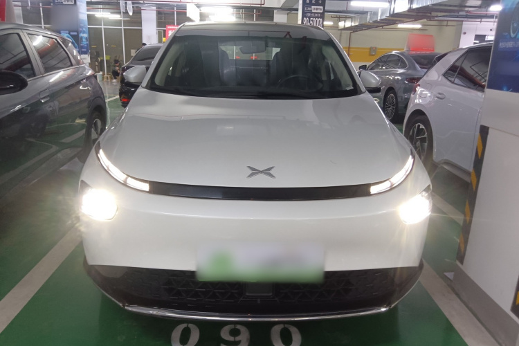 小鹏G3 2022款 G3i 460G+车身外观2