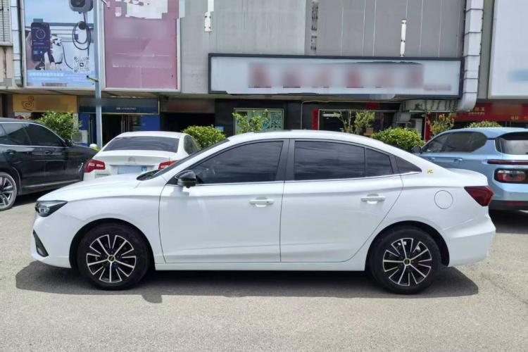 荣威i5 2021款 改款 1.5L CVT钻石版车身外观6003