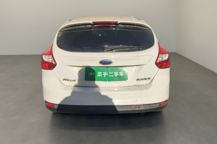 福特 福克斯 2012款 两厢 1.6L 手动舒适型车身外观6