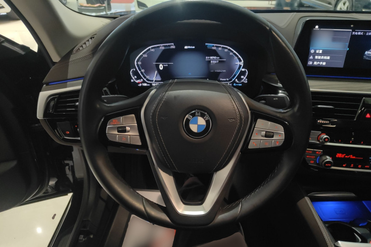 宝马5系新能源 2020款 里程升级版 530Le 豪华套装局部细节13