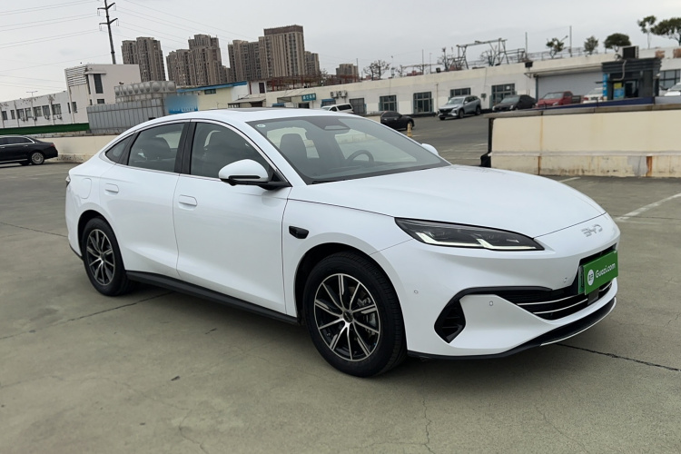 比亚迪 海豹06新能源 2025款 DM-i 智驾版 120KM尊荣型车身外观6002