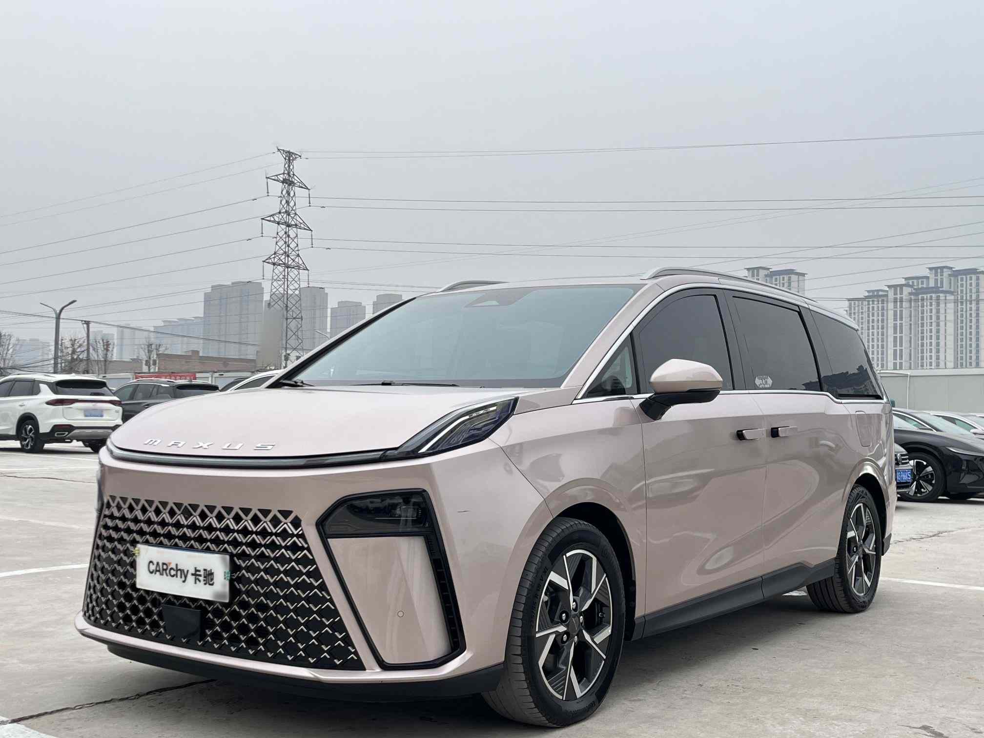 上汽大通MAXUS 大通G70 2024款 2.0T 自动旗舰版 7座(1)
