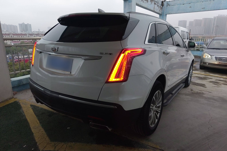 凯迪拉克XT5 2016款 25T 豪华型车身外观7