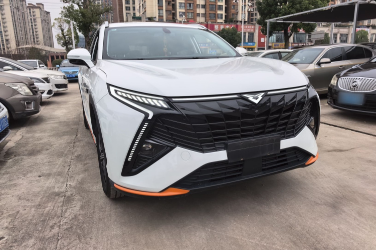 凯翼昆仑 2023款 昆仑 300 天际版车身外观3