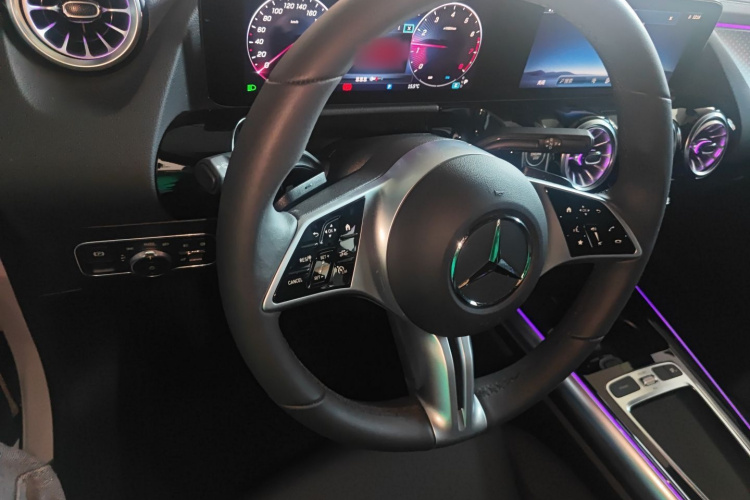 奔驰GLA 2025款 GLA 220局部细节13