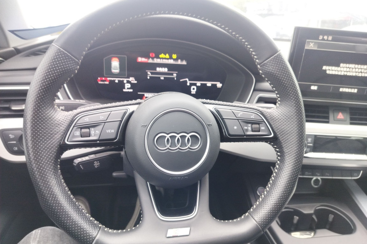奥迪A4L 2020款 40 TFSI 豪华动感型局部细节13