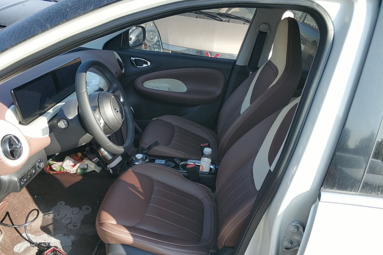 五菱汽车 五菱缤果 2023款 410km 灵犀尊享款中控内饰19