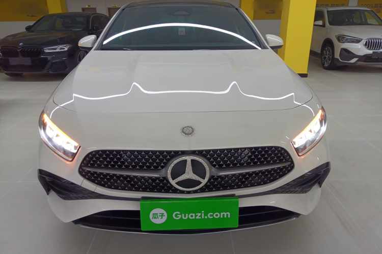 奔驰A级 2025款 A 200 L 时尚型车身外观6001