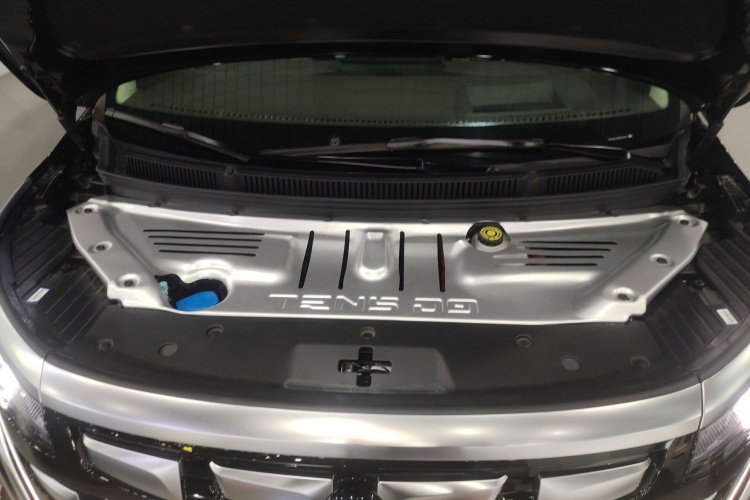 腾势D9 2024款 DM-i 980 四驱尊荣型局部细节24