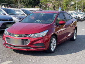 雪佛兰 科鲁兹 2018款 320 自动先锋天窗版