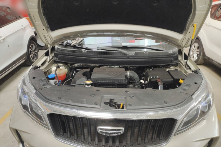 吉利汽车 远景X3 2021款 PRO 1.5L 手动精英型机舱底盘24