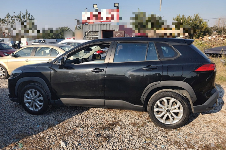 丰田 锋兰达 2022款 2.0L CVT精英版车身外观6003