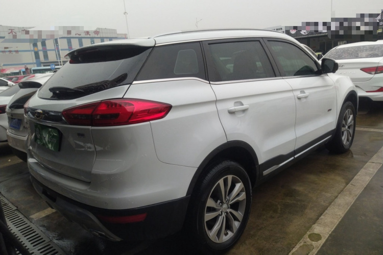 吉利汽车 博越 2016款 1.8TD 自动四驱智慧型车身外观7