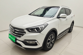 现代 胜达 2017款 2.0T 自动两驱智能型 7座