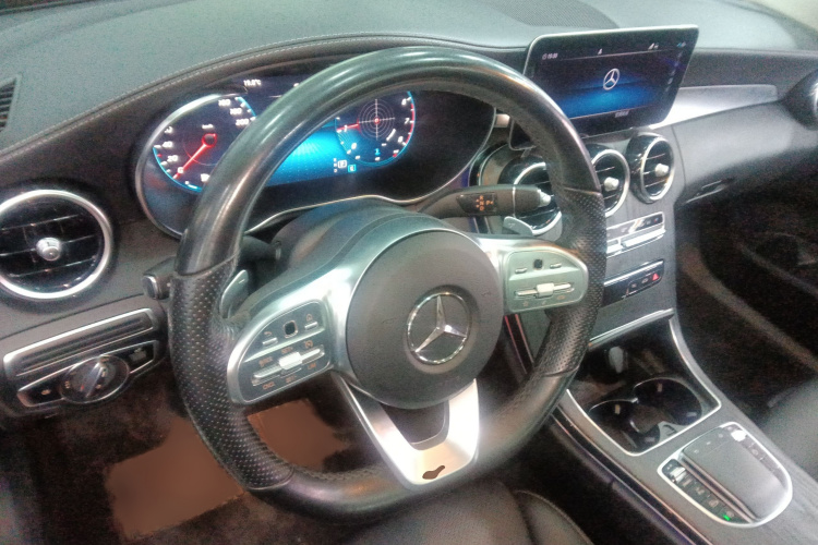 奔驰C级 2021款 C 200 L 时尚型运动版中控内饰7002