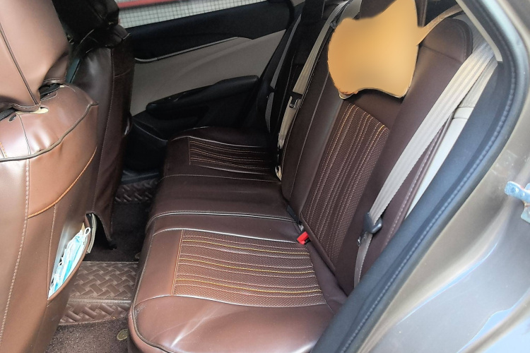 别克 英朗 2016款 15N 自动精英型中控内饰7004