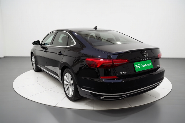 大众 帕萨特 2020款 改款 330TSI 精英版 国VI车身外观5