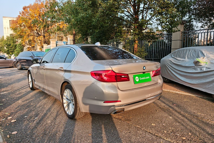 宝马5系 2018款 525Li 豪华套装车身外观6005