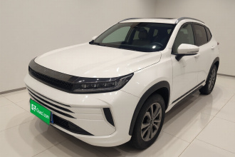 星途追风 2022款 乘风破浪版 1.5T CVT好事花生版