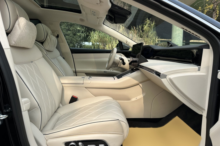 鸿蒙智行 享界S9 2024款 纯电 Max 后驱长航版中控内饰7004