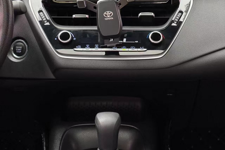 丰田 雷凌 2021款 185T CVT豪华版局部细节16