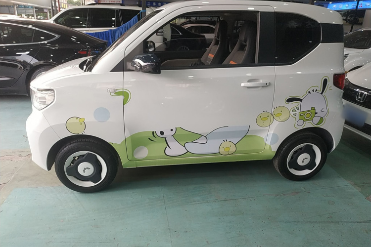 五菱汽车 宏光MINIEV 2022款 轻松款 三元锂车身外观4