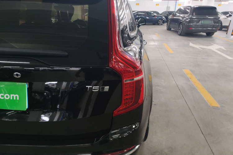 沃尔沃XC90 2020款 T5 智行豪华版 5座车身外观6006