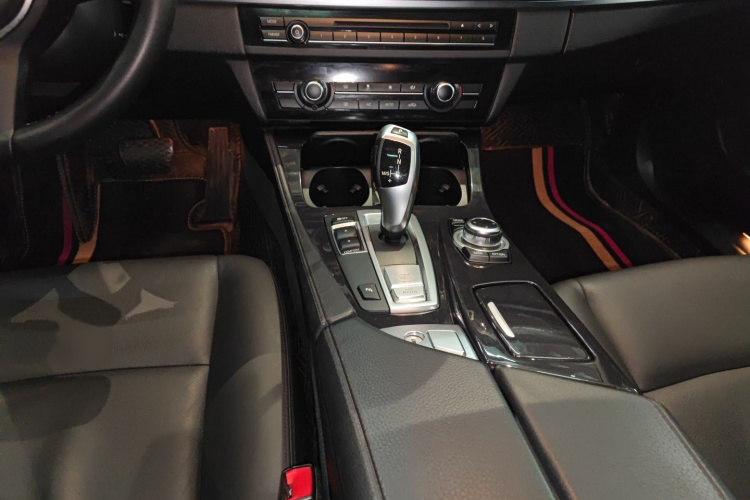 宝马5系 2014款 520Li 典雅型局部细节18