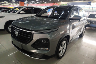 宝骏530 2020款 1.5T CVT豪华互联型 6座