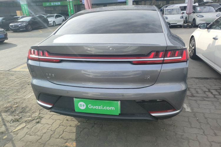 比亚迪 汉 2021款 EV 标准续航版豪华型车身外观6