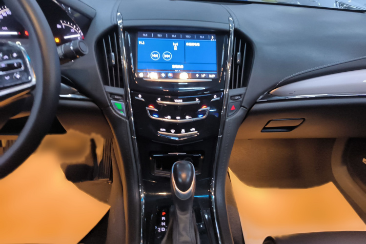 凯迪拉克ATS-L 2017款 28T 时尚型局部细节16